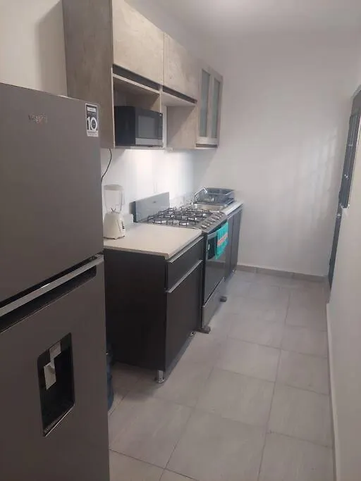 Departamento Con Casa Club En Playa. Apartment Playa del Carmen